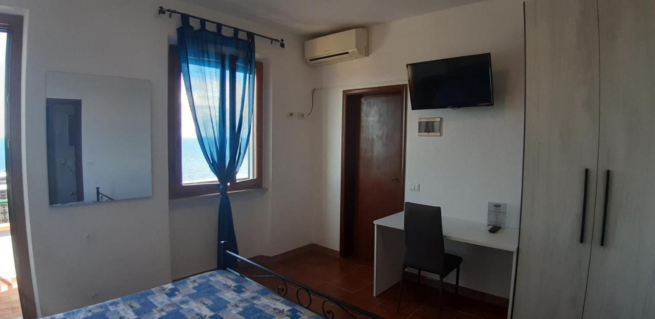 Hotel Oleandro Marciana  Exterior photo